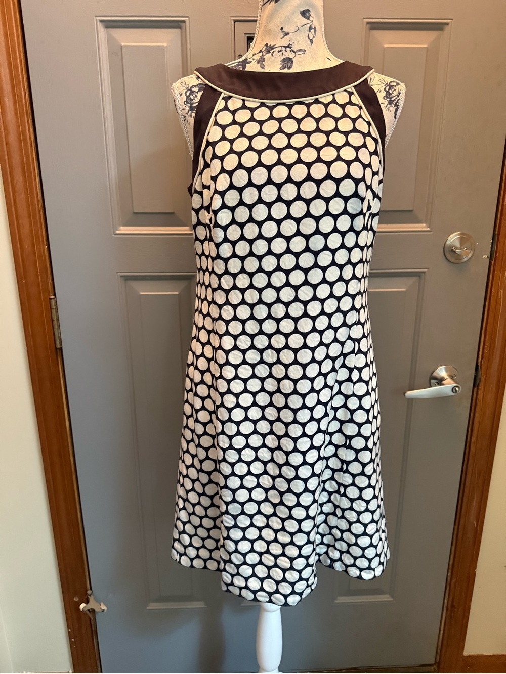 Ann Taylor Dark Navy and White Polka Dot Sleeveless Dress (6)